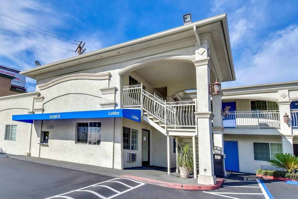 Motel 6 Garden Grove Exterior foto